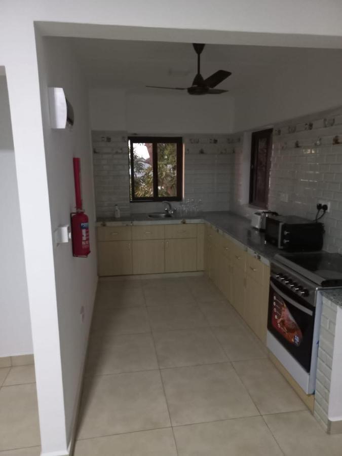 E&E Self Catering Hotel Beau Vallon  Luaran gambar