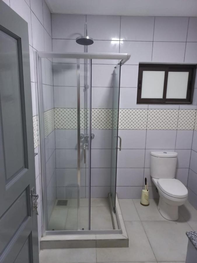 E&E Self Catering Hotel Beau Vallon  Luaran gambar